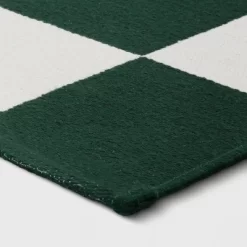 4'x5'6" Checkered Area Rug Ivory/Green - Room Essentials™ -Target GUEST 198e2b48 778c 4da0 bc79 e15fcb043323
