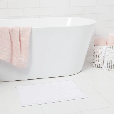 Everyday Chenille Bath Rug - Room Essentials™ 1 Everyday Chenille Bath Rug - Room Essentials™