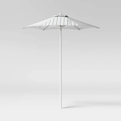 6' Round Outdoor Patio Market Umbrella With Black Pole - Room Essentials™ 10 6' Round Outdoor Patio Market Umbrella With Black Pole - Room Essentials™ - Image 10