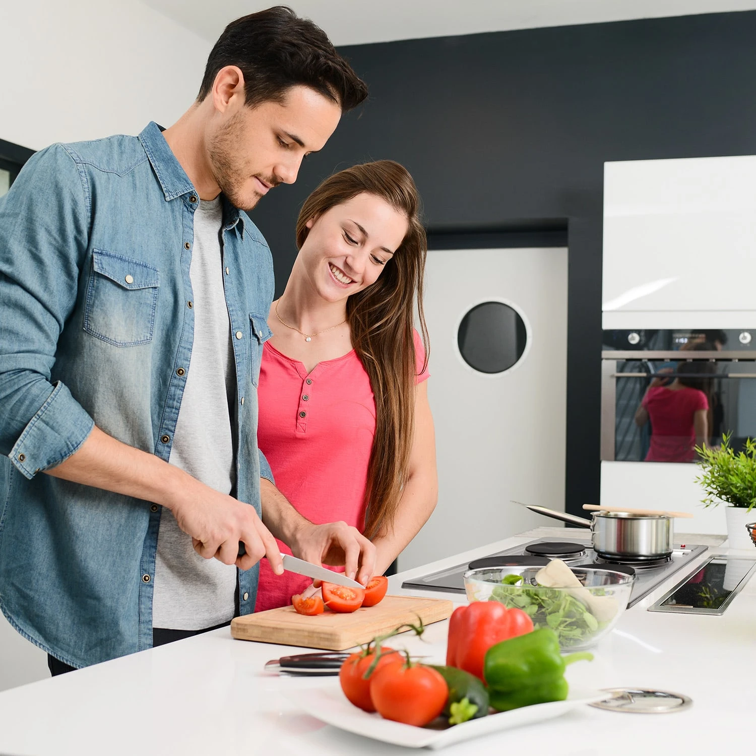 Front Page -Target 10035702 yy 0002 logo